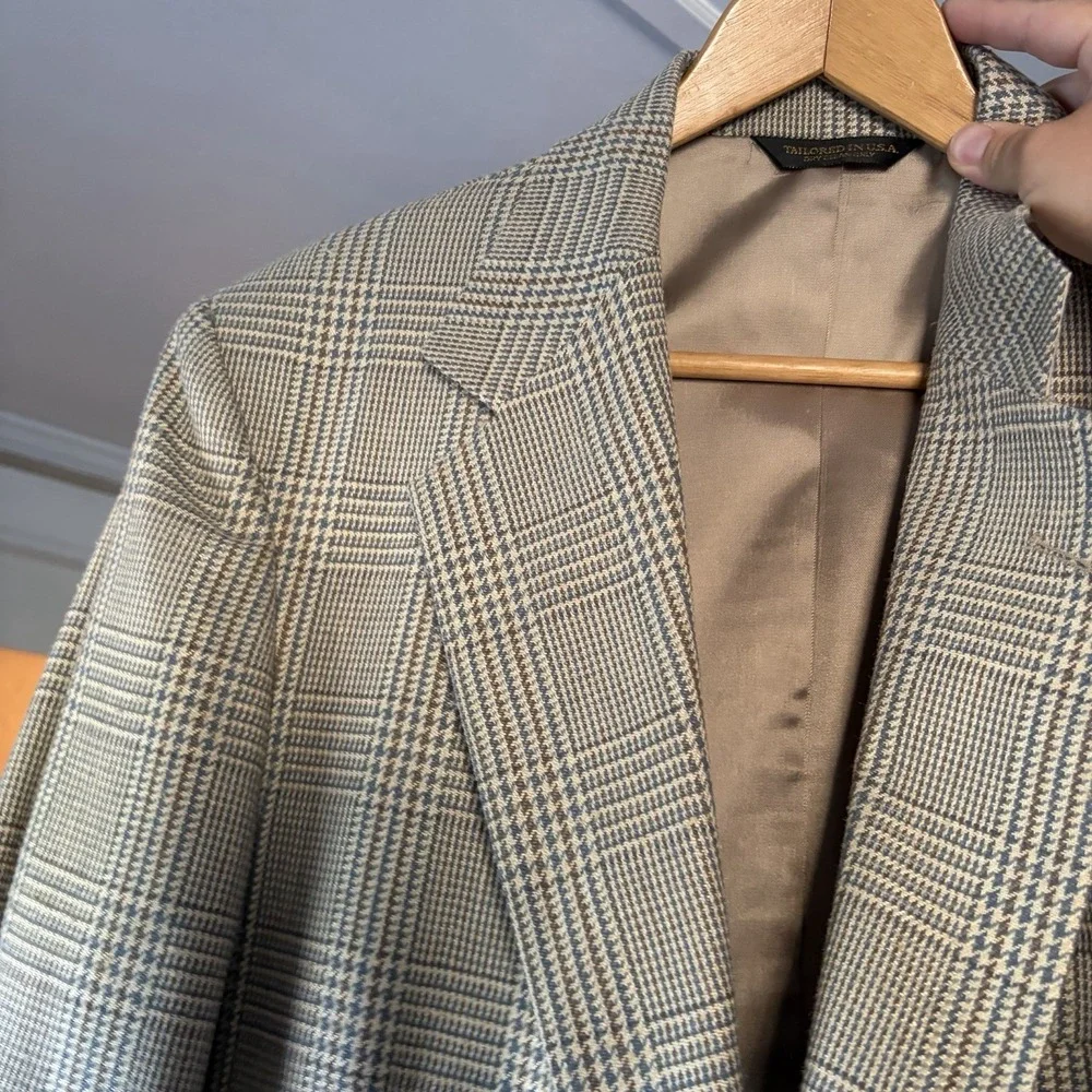 Vintage Orvis Mens Houndstooth Plaid Size 42R Gray Wool USA Sport Coat Career